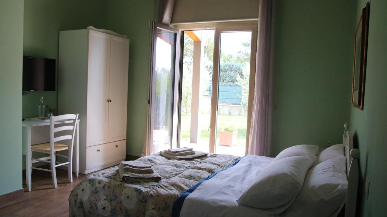 Al Ginepro Bed & Breakfast Montecchio  Exterior foto