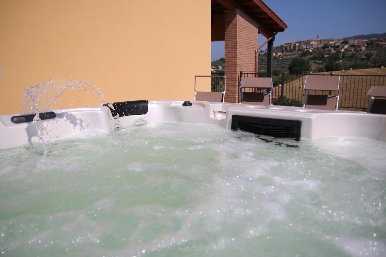 Al Ginepro Bed & Breakfast Montecchio  Exterior foto