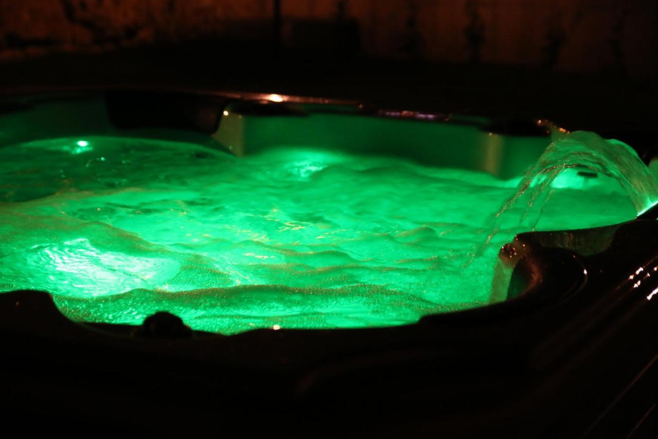 Al Ginepro Bed & Breakfast Montecchio  Exterior foto